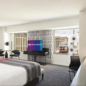 Queen Suite